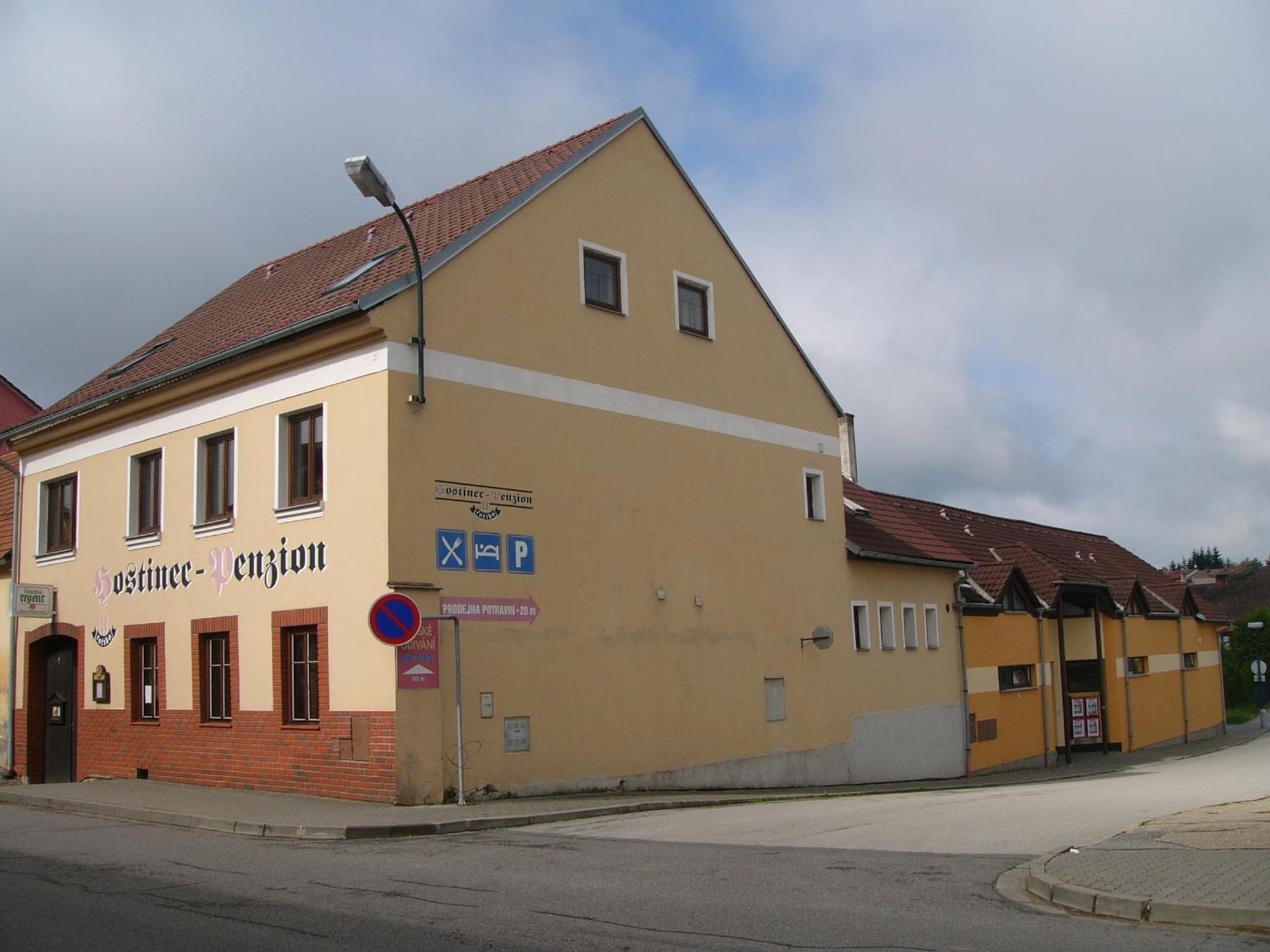 Penzion U Tocika Hotel Kunzak Exterior photo