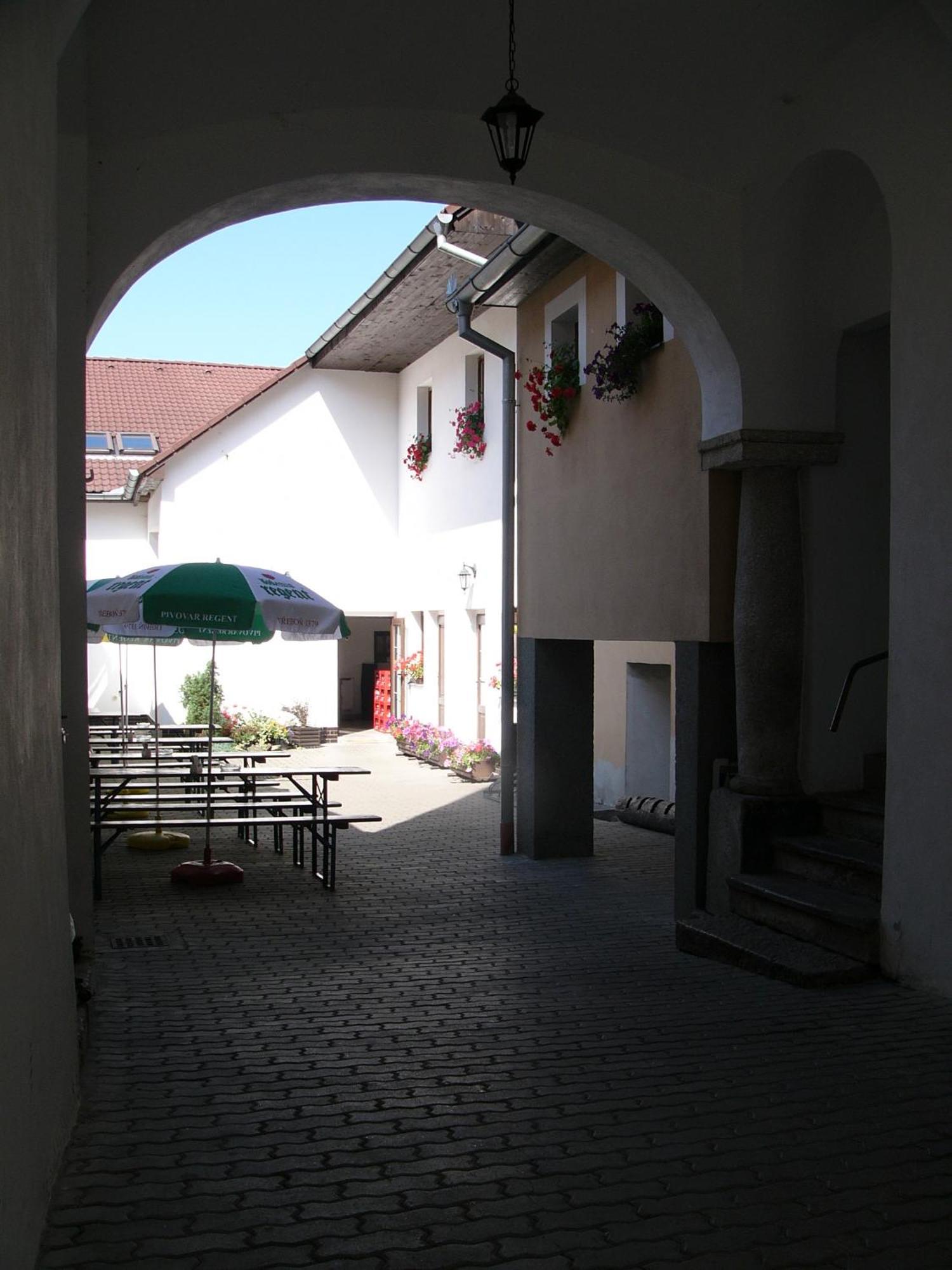 Penzion U Tocika Hotel Kunzak Exterior photo